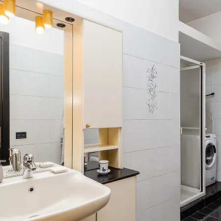 5 Min Orta Free Parking Gozzano